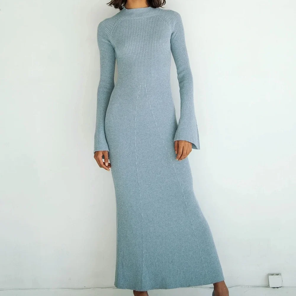 The September Evening Dress 👗 - Picture 3 of 5